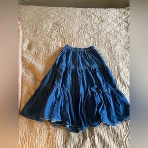 Adorable Vintage Denim Skirt